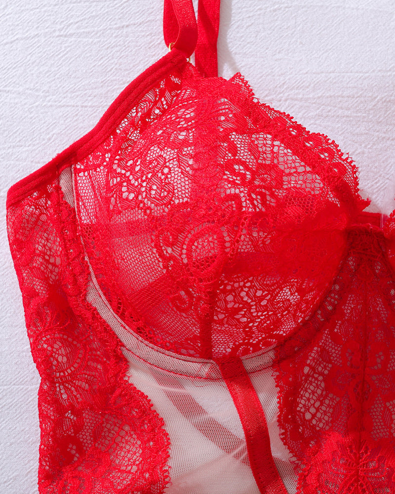 Metal Buckle Decorated Lace See-through Sexy Lingerie Set