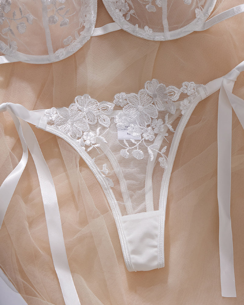 Sexy Flower Embroidered Mesh Lace Gathered Bra Set