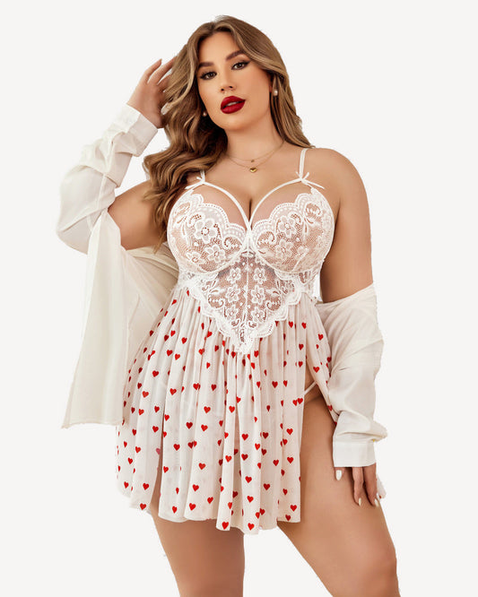 Plus Size Heart Lace Side Slit Nightdress