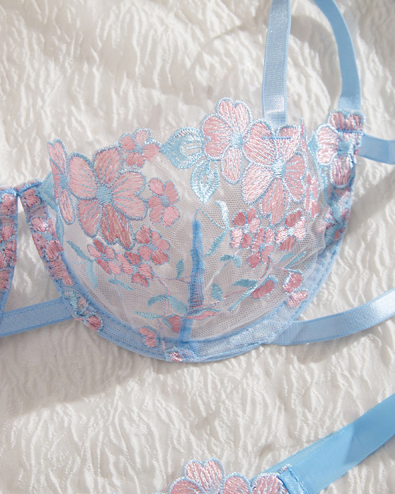 Sexy Flower Embroidered Mesh Lace Gathered Bra Set